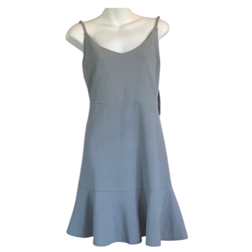 LULU’S pale grey blue dress, adj straps, pretty flared skirt, back zip. XL NWT